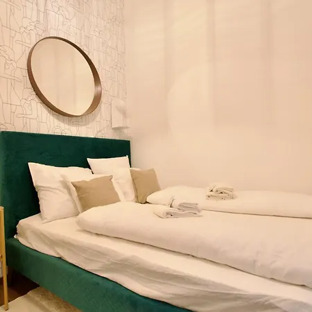 Appartement Premium By Hi5- Voeroesmarty Street