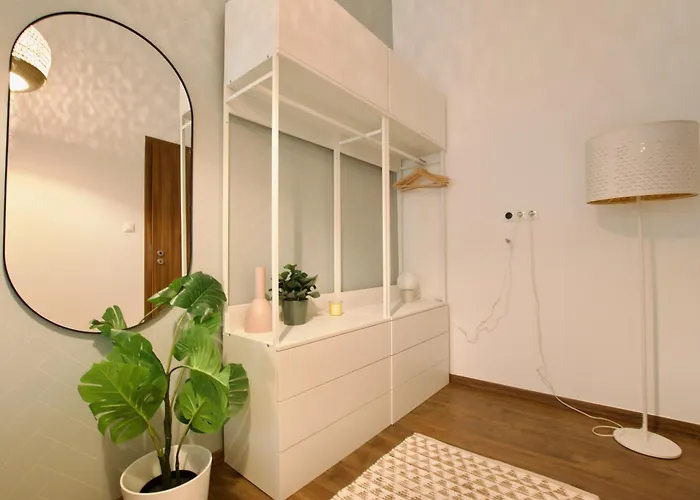 Apartment Premium By Hi5- Voeroesmarty Street *