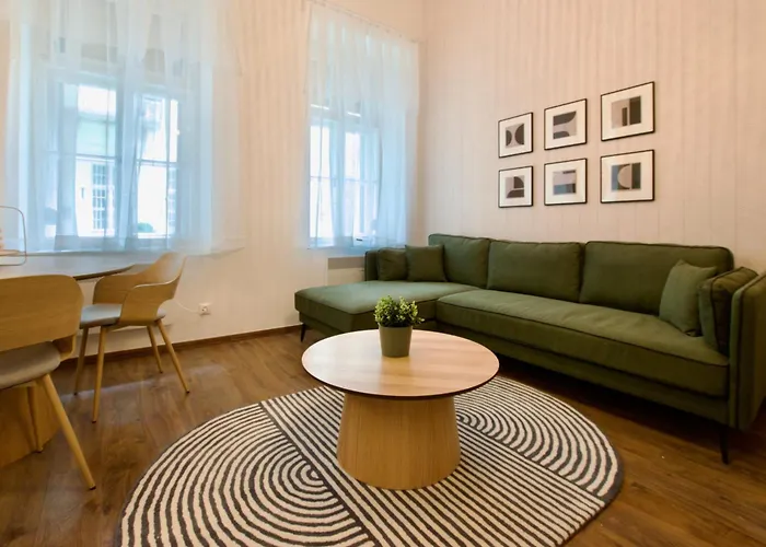Apartment Premium By Hi5- Voeroesmarty Street *